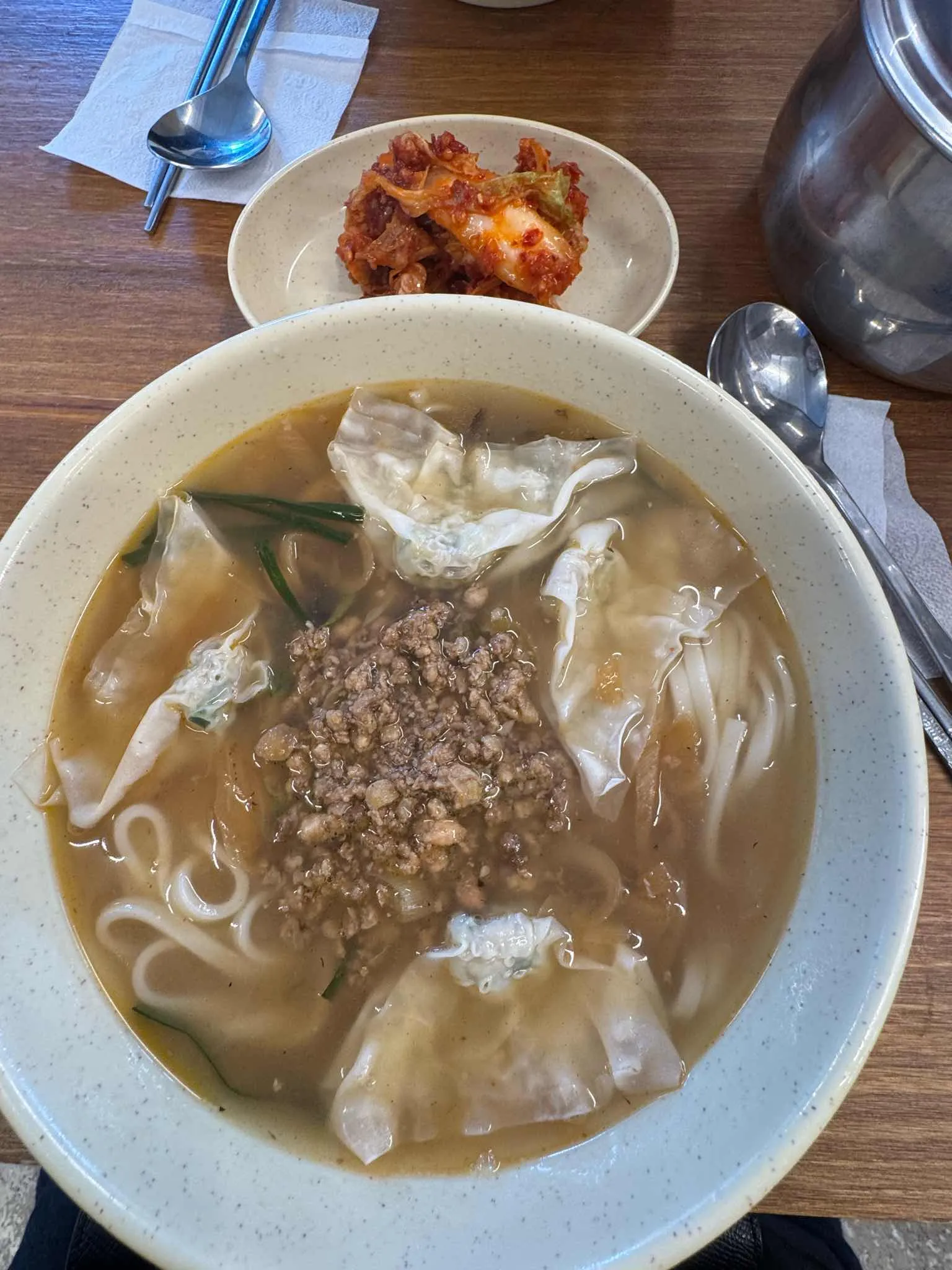 명동교자 본점 칼국수 한 그릇